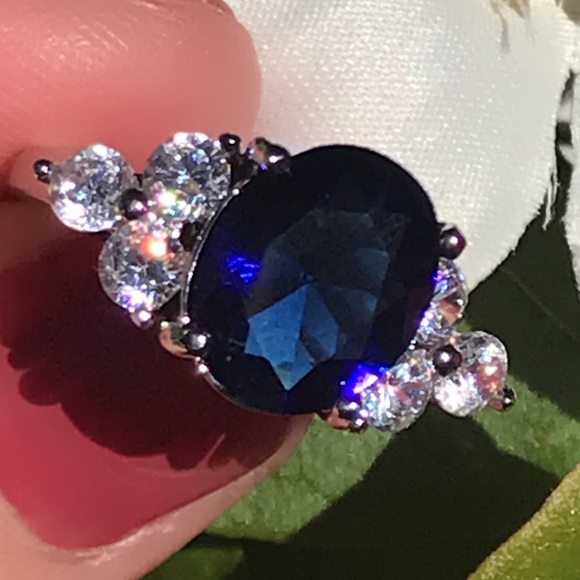 Sterling Silver Sapphire Engagement Ring - Picture 4 of 8